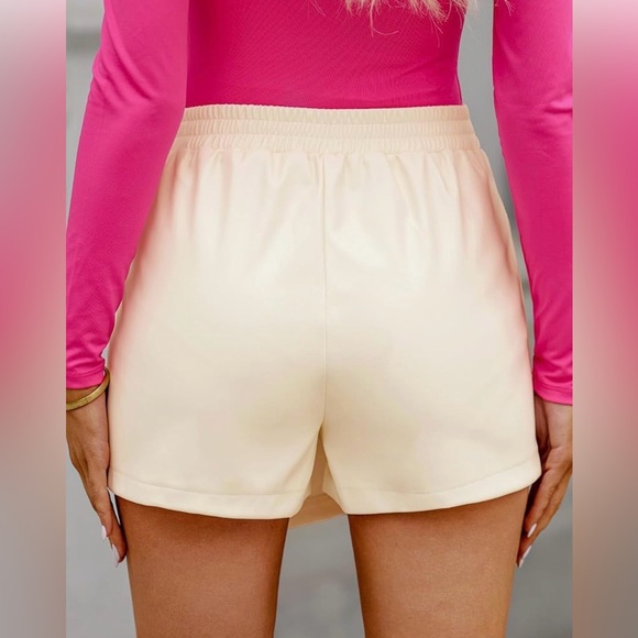 Chic Faux Leather Cream Mini Skort  for Women - Picture 2 of 4